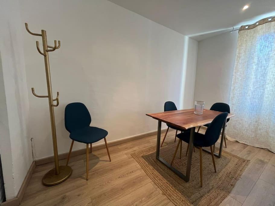 Appartement Proche Du Village Et De La Mer Leucate Bagian luar foto